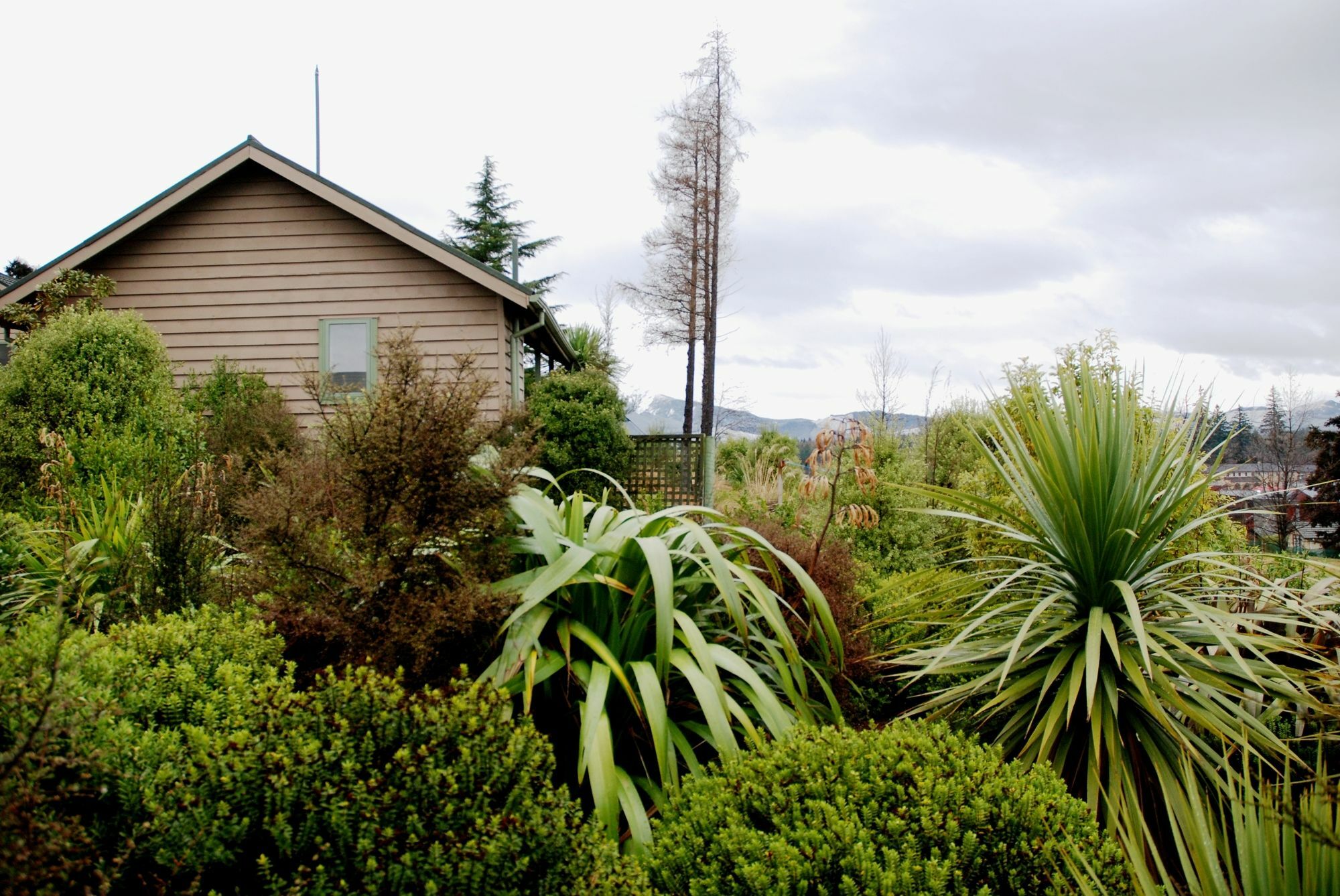 The Chalets Motel Hanmer Springs Exterior photo